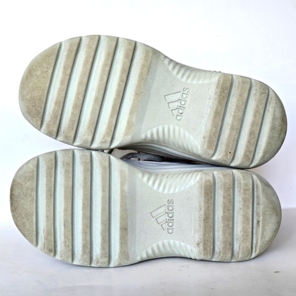 Yeezy Season 7 Desert Boot Taupe  US 5.5 - Picture 6 of 8